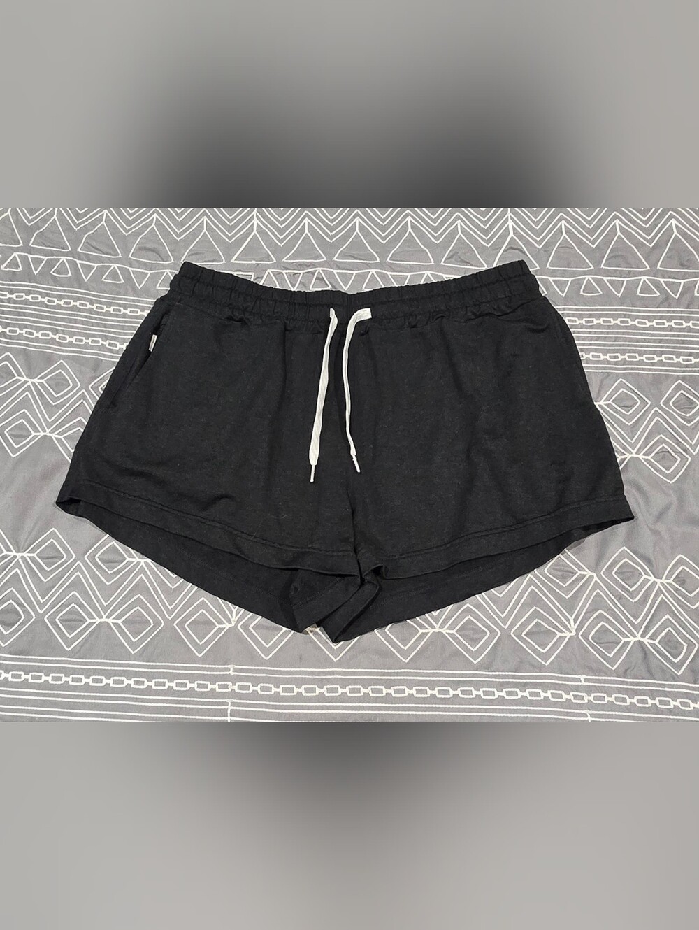 Vuori Halo Performance Shorts 2.0 Size Medium